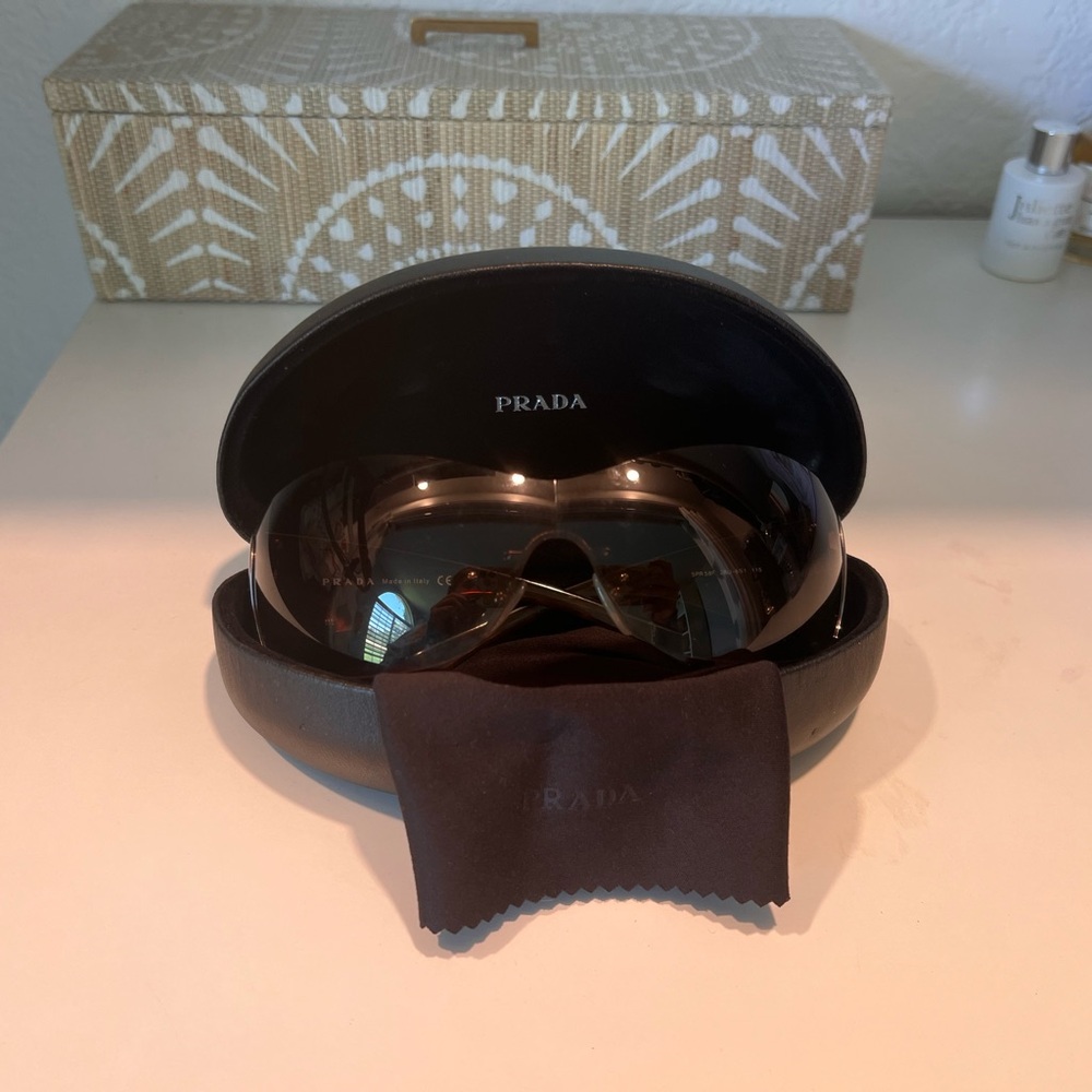 Vintage Y2K Prada Sunglasses with original case and cloth